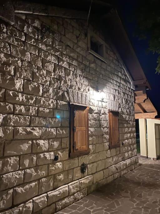Al Casel: Storico Casello Sulla Ciclabile Trieste Eksteriør bilde
